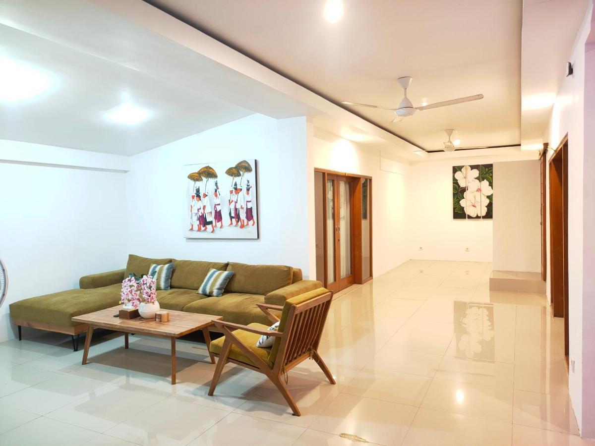 Villa Majegau 1 By Deasha Seminyak Exterior foto